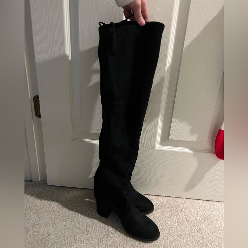 Knee High heeled boots